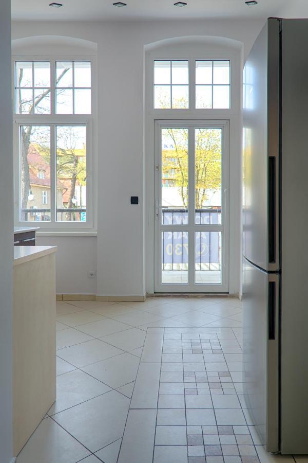 Apartament Sto Metrow Od Morza Świnoujście Esterno foto