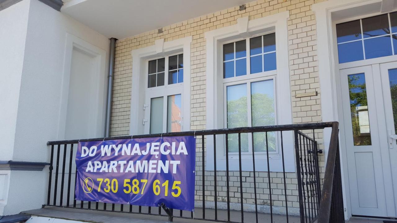 Apartament Sto Metrow Od Morza Świnoujście Esterno foto
